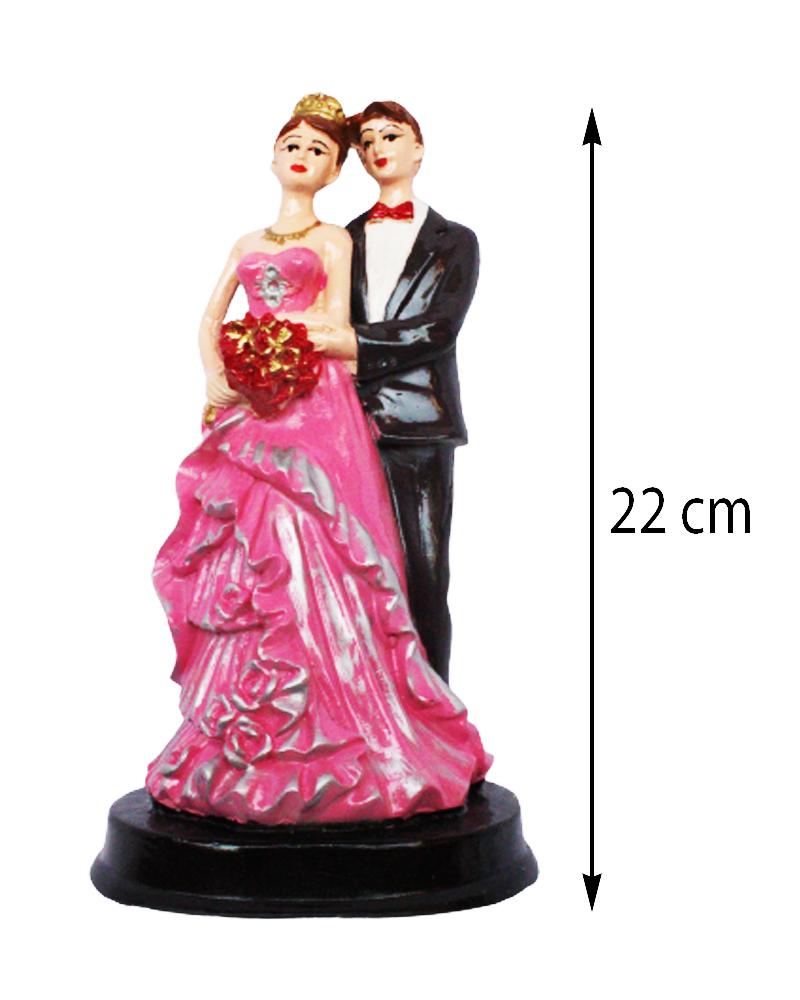 Romantic Handcrafted Couple Statue for Love