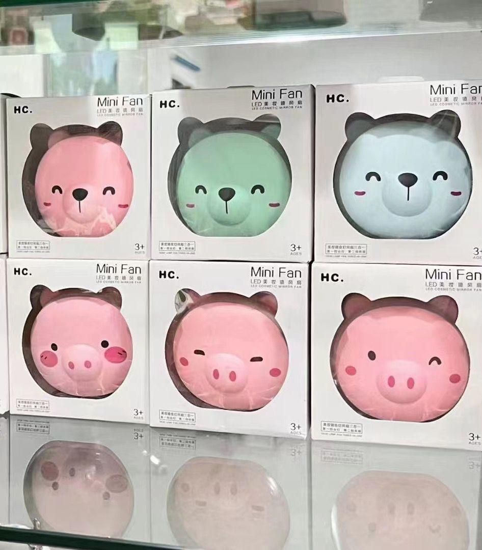 Cute Pig LED Mirror Fan for Travel